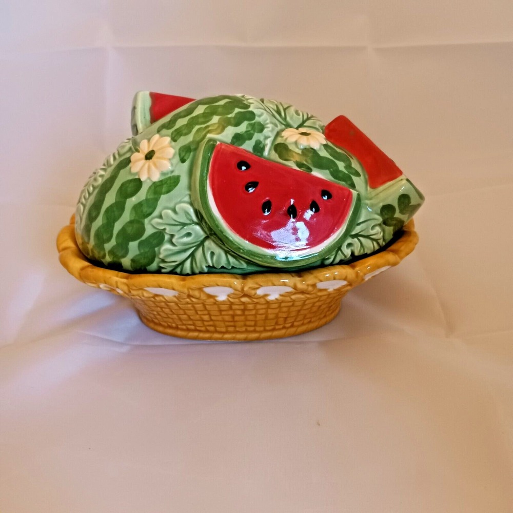 Sigma the Taste Setter - Ceramic Lidded Dish - 6.5 x 4 x 3.5 'The Watemelons'